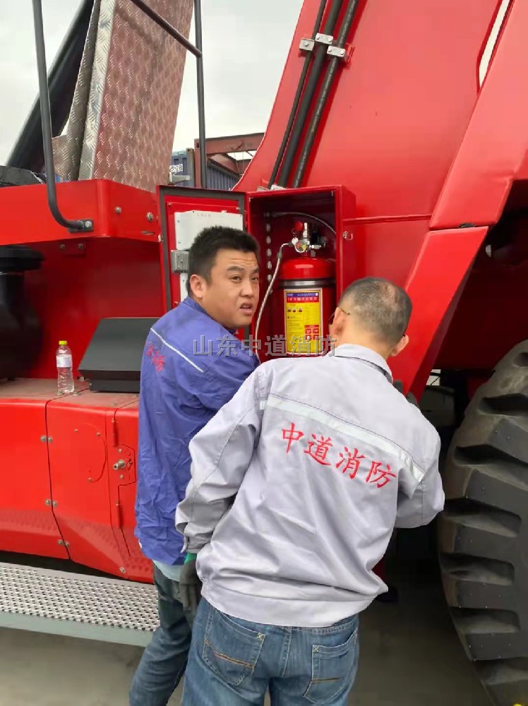 礦用車(chē)輛自動(dòng)滅火系統(tǒng)構(gòu)造